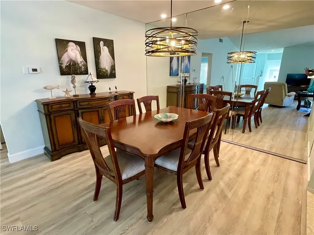 784 Willowbrook Drive Naples FL 34108