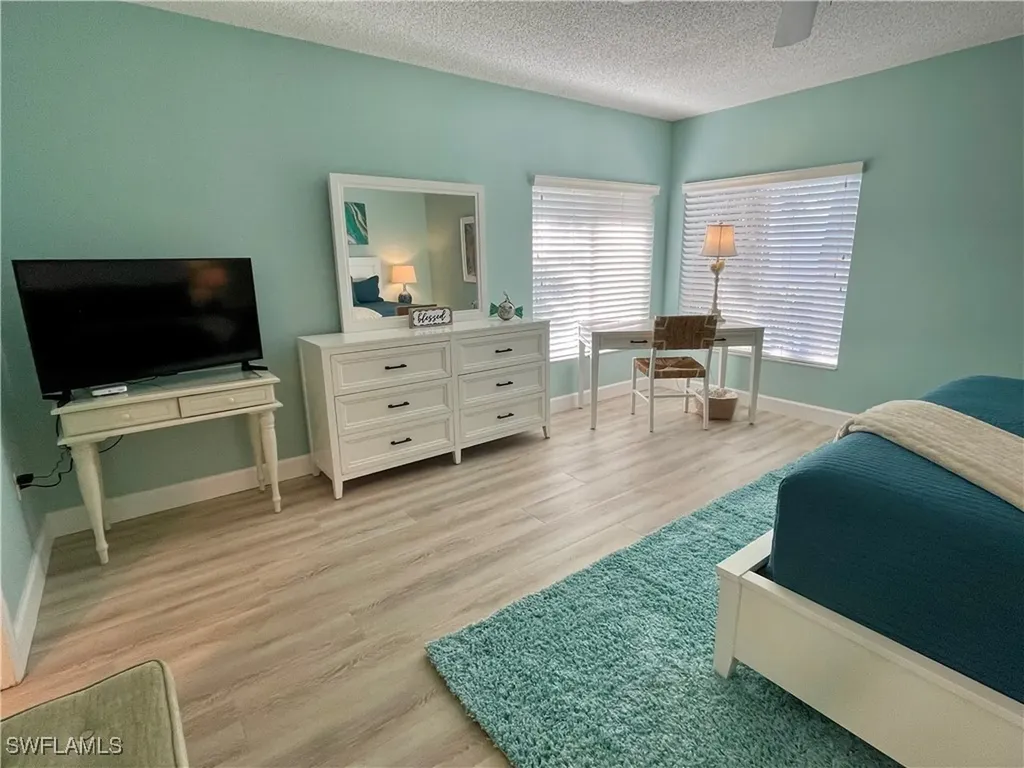 784 Willowbrook Drive Naples FL 34108