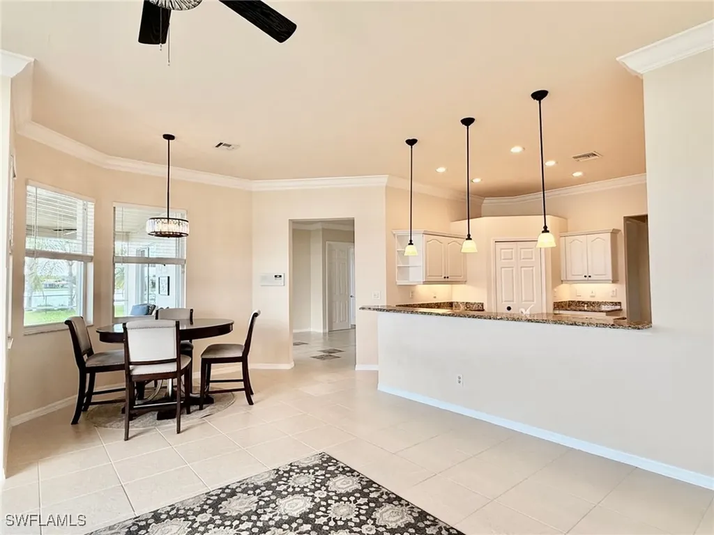 1098 Port Orange Way Naples FL 34120