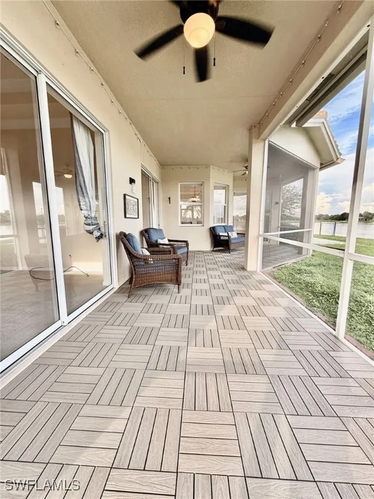 1098 Port Orange Way Naples FL 34120