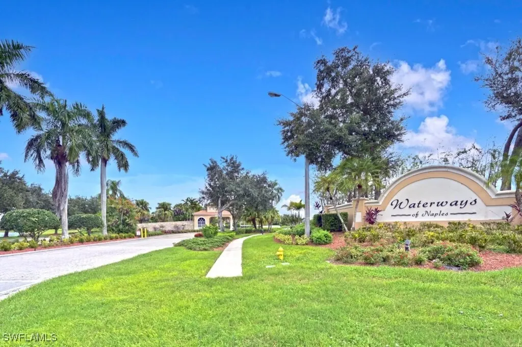 1098 Port Orange Way Naples FL 34120