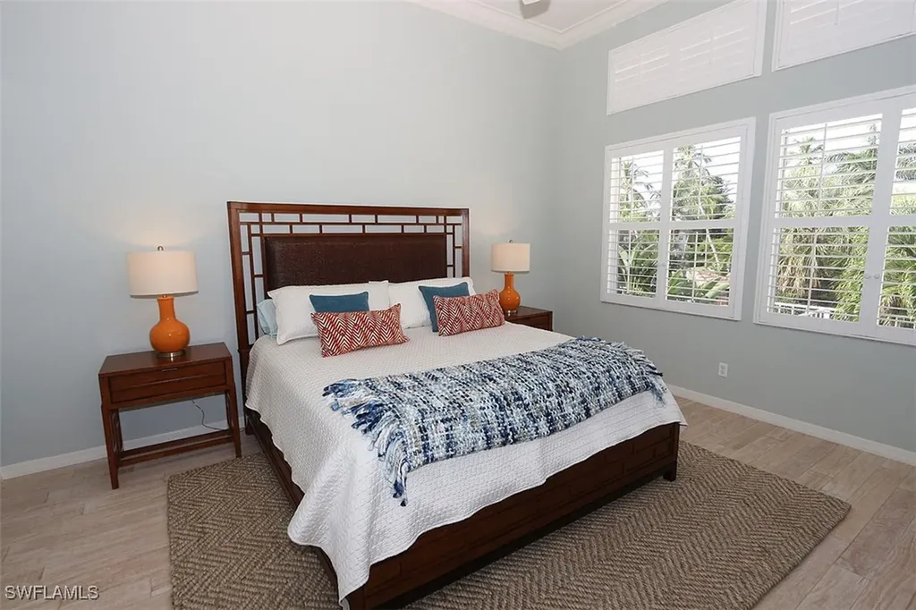 1080 5th Street S Naples FL 34102