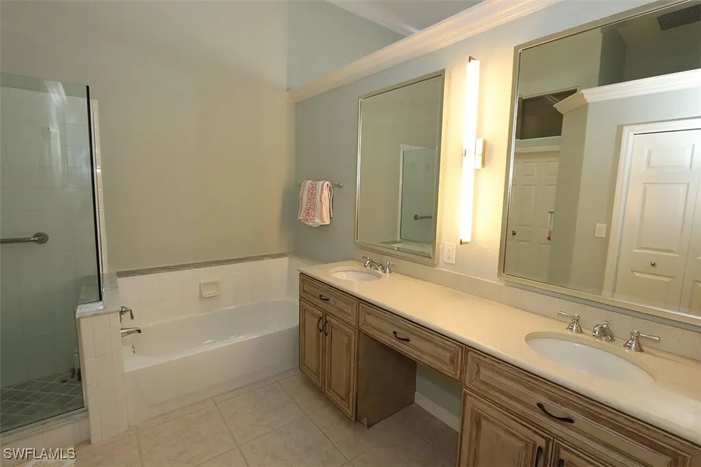 1080 5th Street S Naples FL 34102
