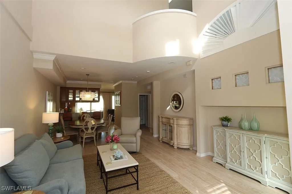 1080 5th Street S Naples FL 34102