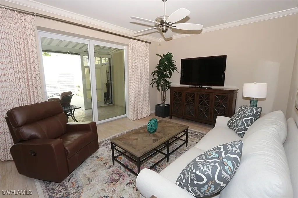 1080 5th Street S Naples FL 34102