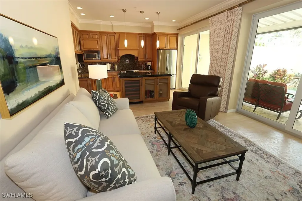 1080 5th Street S Naples FL 34102
