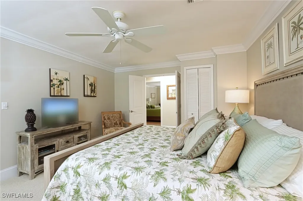 6810 Sand Pointe Circle Naples FL 34108