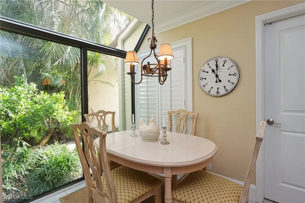 6810 Sand Pointe Circle Naples FL 34108