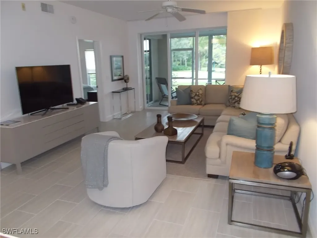 847 Tanbark Drive Naples FL 34108
