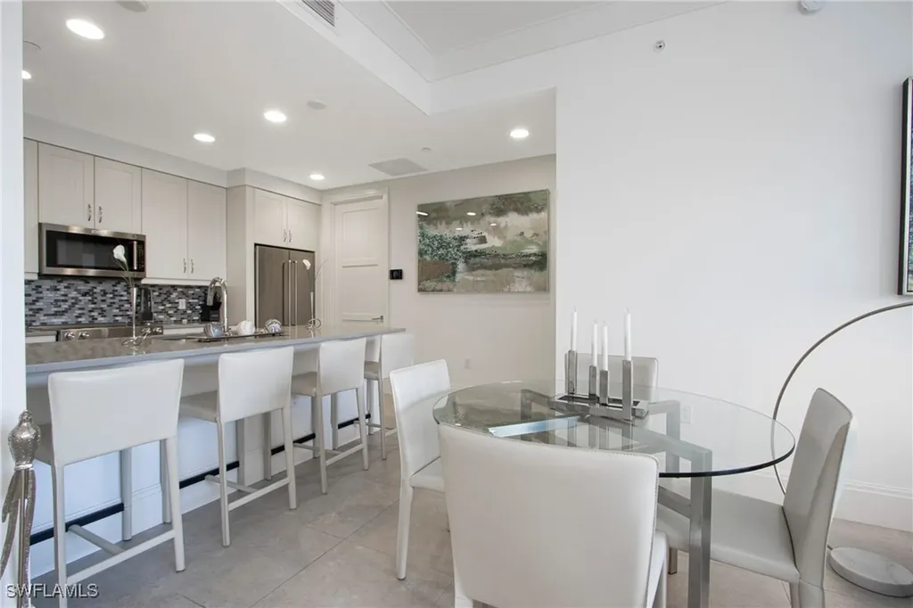 1035 3rd Avenue S Naples FL 34102