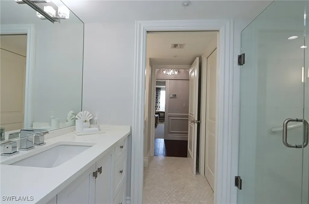 6849 Grenadier Boulevard Naples FL 34108