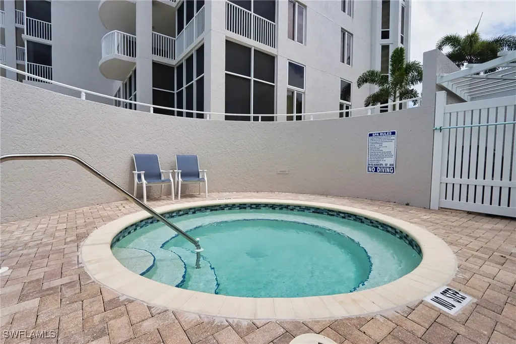 6849 Grenadier Boulevard Naples FL 34108