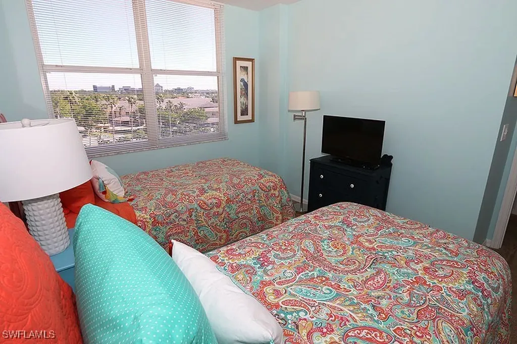 5550 Heron Point Drive Naples FL 34108