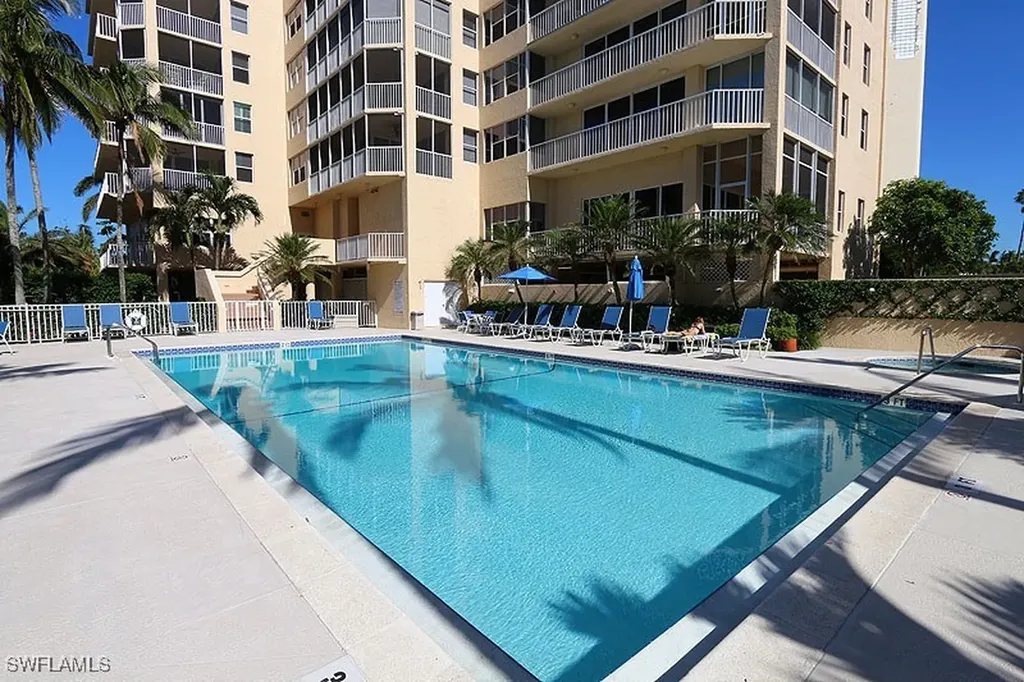 5550 Heron Point Drive Naples FL 34108