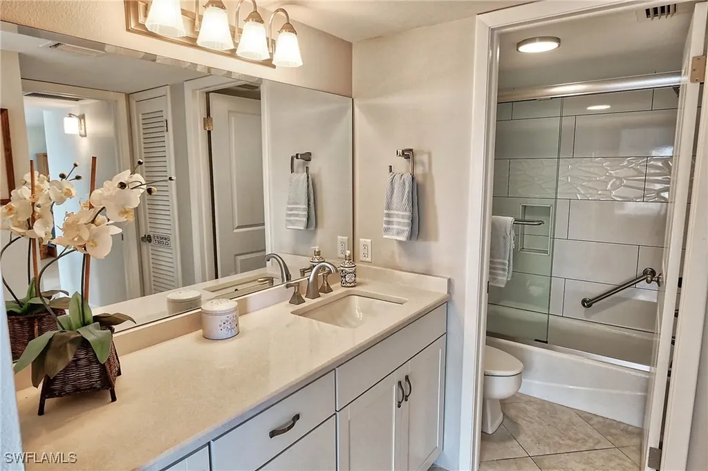 3443 Gulf Shore Boulevard N Naples FL 34103