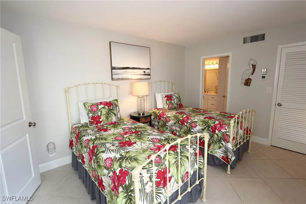 3443 Gulf Shore Boulevard N Naples FL 34103