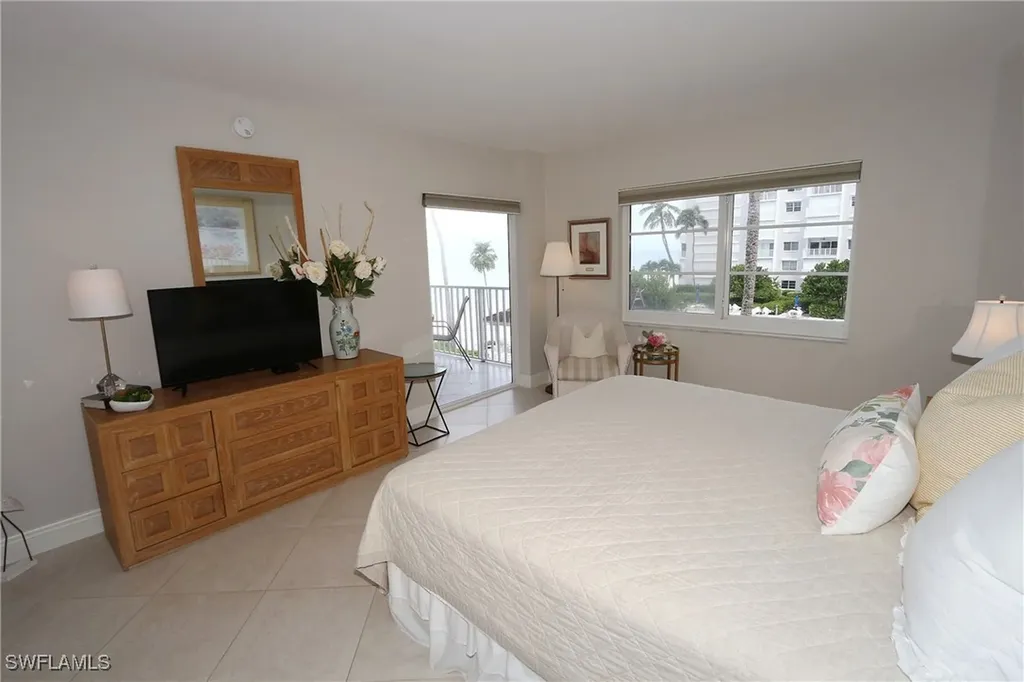 3443 Gulf Shore Boulevard N Naples FL 34103