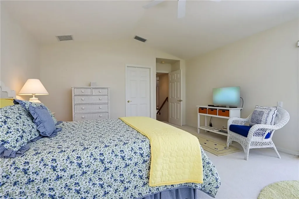 5901 Ashford Lane Naples FL 34110