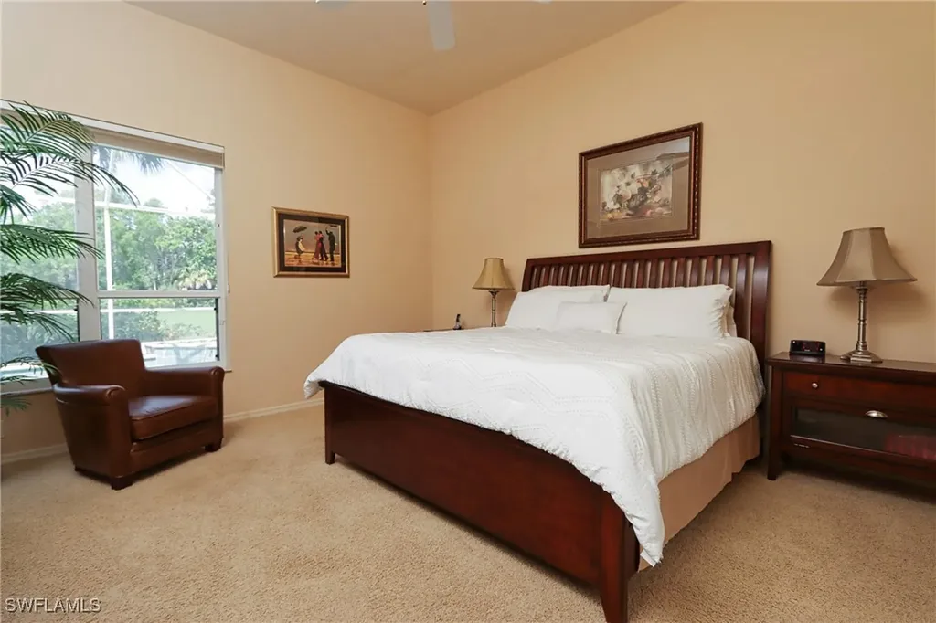 5815 Persimmon Way Naples FL 34110-2321