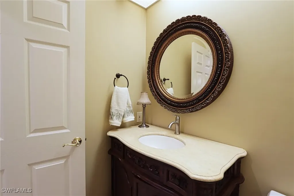 5815 Persimmon Way Naples FL 34110-2321