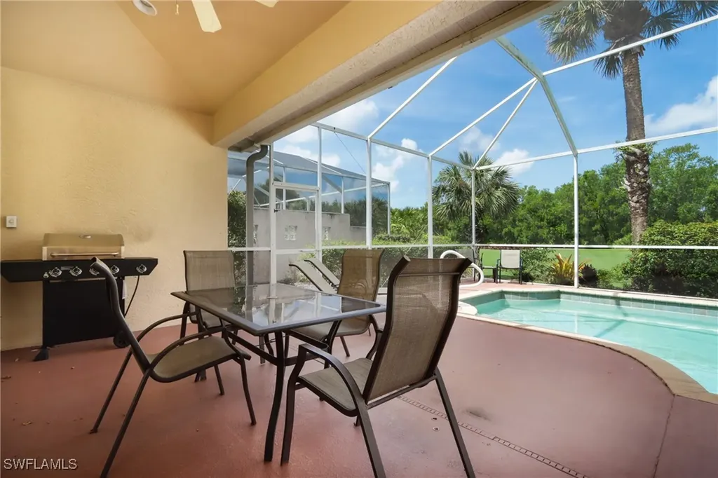 5815 Persimmon Way Naples FL 34110-2321