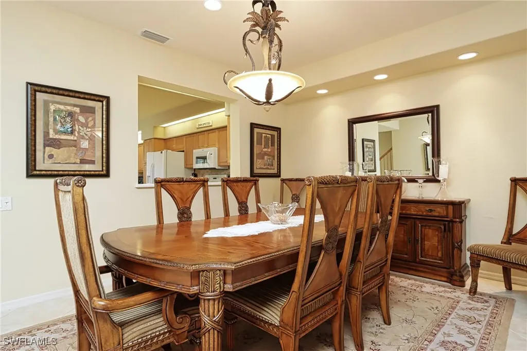 5815 Persimmon Way Naples FL 34110-2321