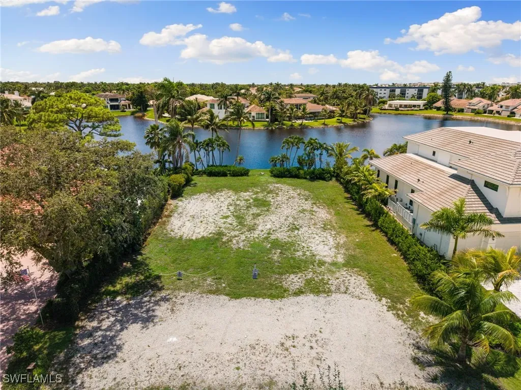530 Turtle Hatch Road Naples FL 34103