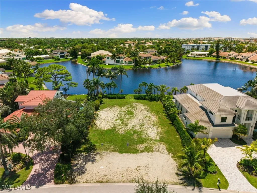 530 Turtle Hatch Road Naples FL 34103