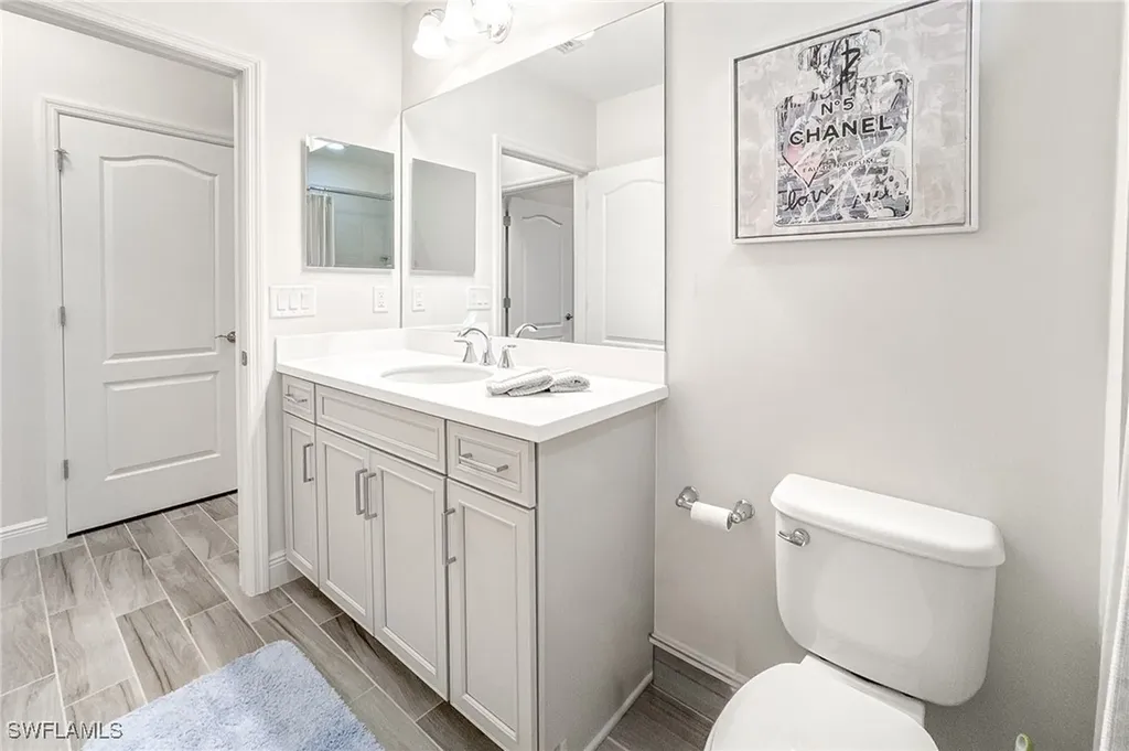 6940 Avalon Circle Naples FL 34112