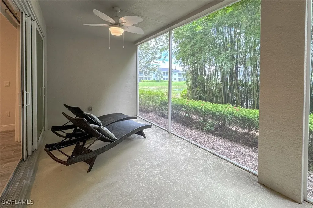 6940 Avalon Circle Naples FL 34112