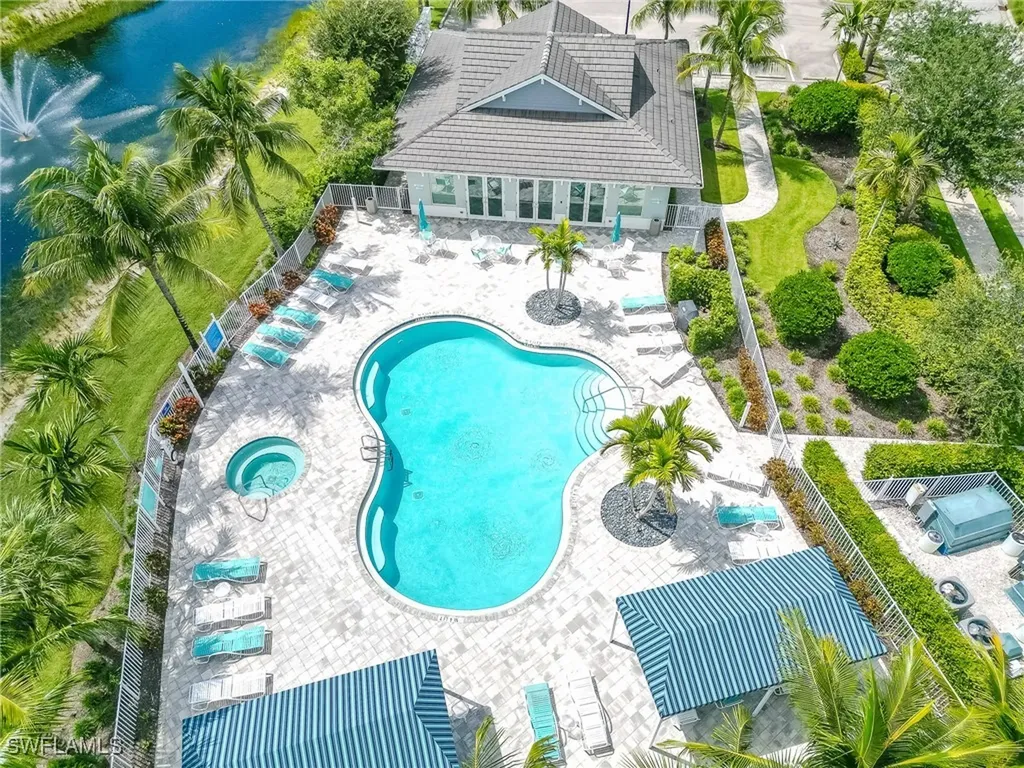 6940 Avalon Circle Naples FL 34112