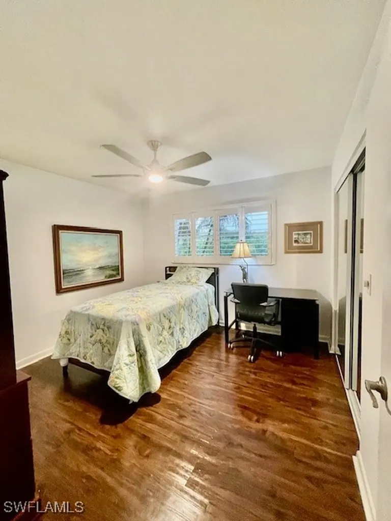 37 High Point Circle E Naples FL 34103