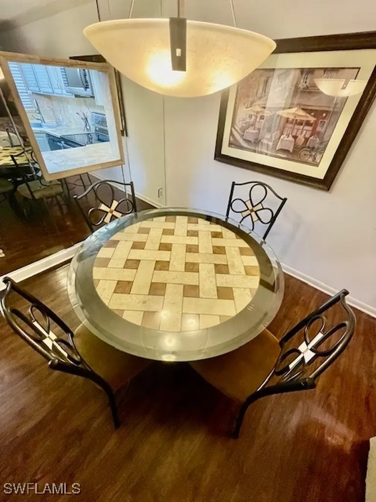 37 High Point Circle E Naples FL 34103