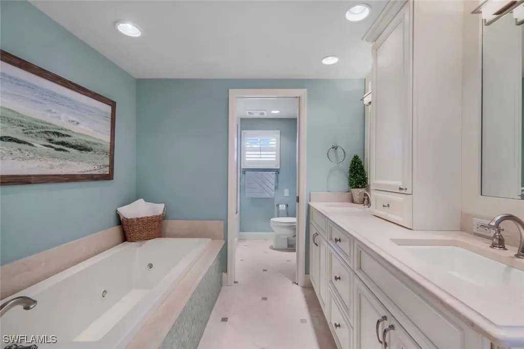 3401 Gulf Shore Boulevard N Naples FL 34103