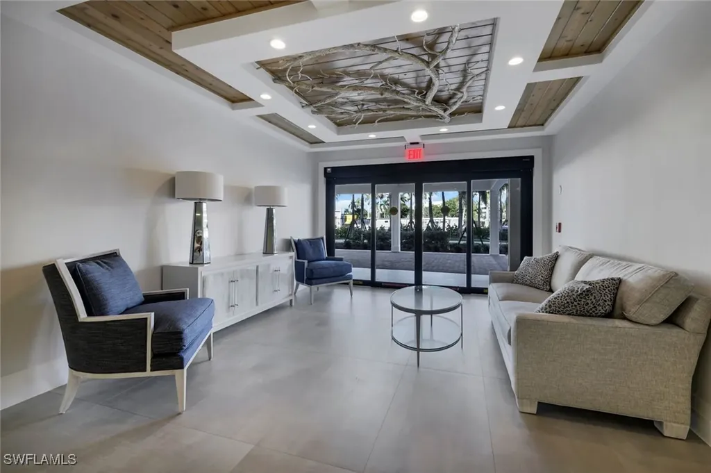 3401 Gulf Shore Boulevard N Naples FL 34103