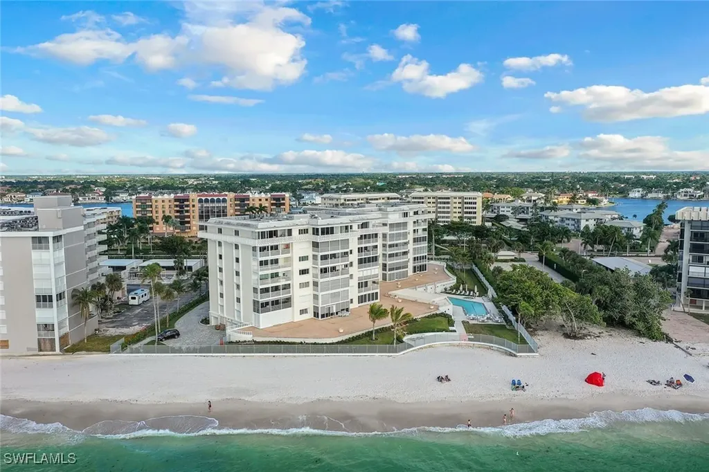 3401 Gulf Shore Boulevard N Naples FL 34103