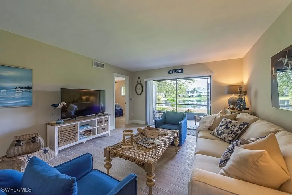 900 Misty Pines Circle Naples FL 34105