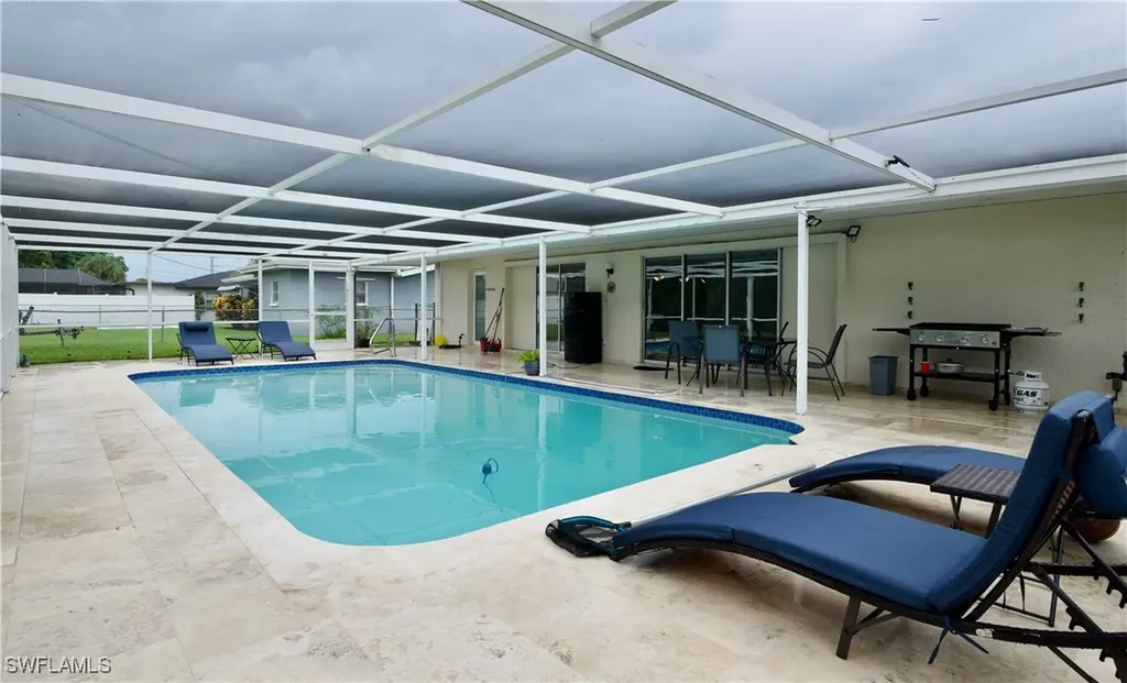 329 SE 47th Terrace Cape Coral FL 33904