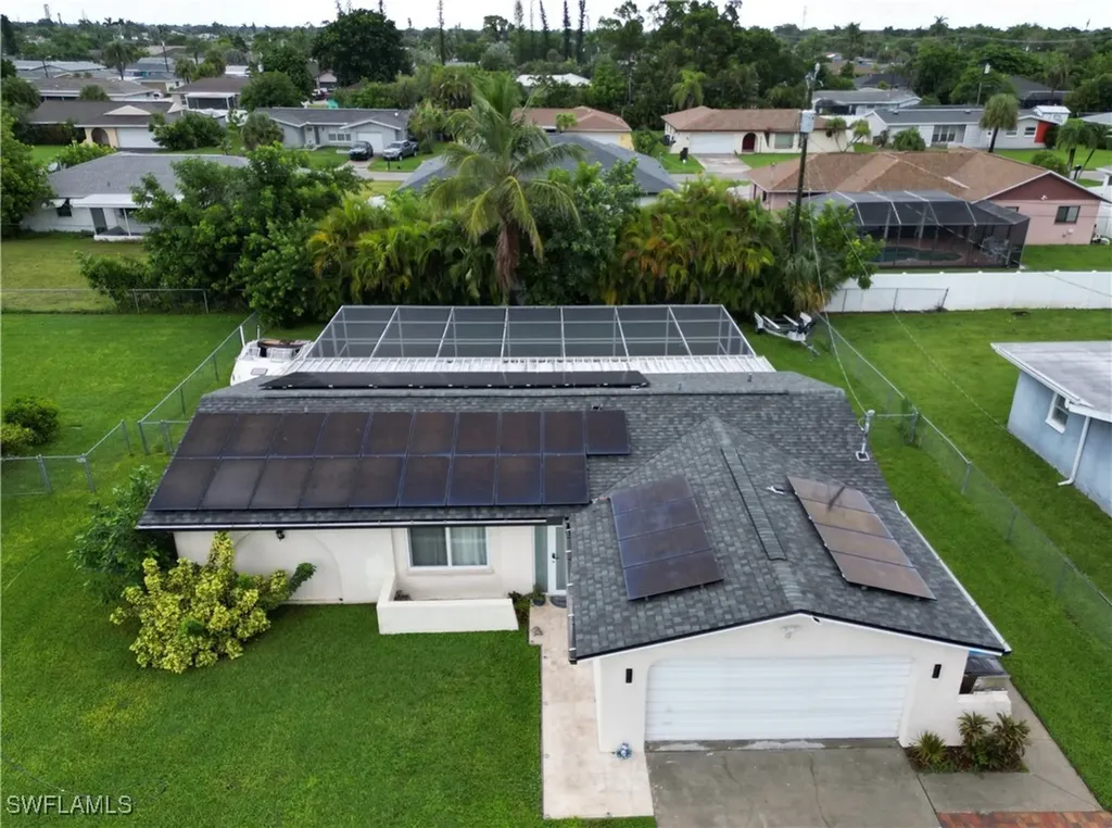 329 SE 47th Terrace Cape Coral FL 33904