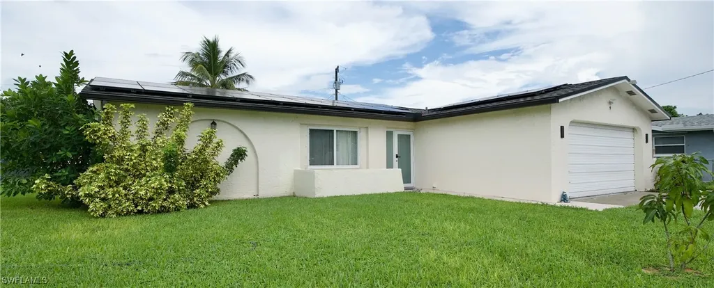 329 SE 47th Terrace Cape Coral FL 33904