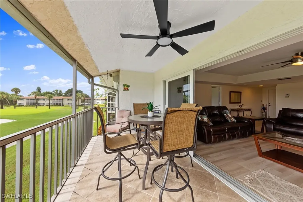 272 Winners Circle Naples FL 34112