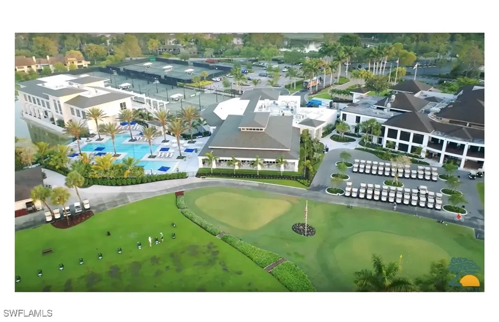 486 Edgemere Way E Naples FL 34105