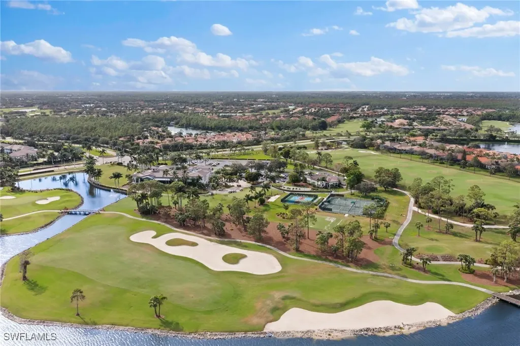 7876 Hawthorne Drive Naples FL 34113