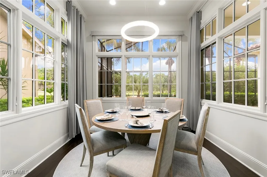 2896 Tiburon Boulevard E Naples FL 34109
