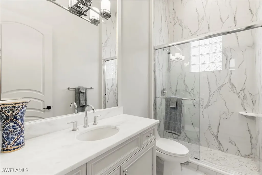 2896 Tiburon Boulevard E Naples FL 34109