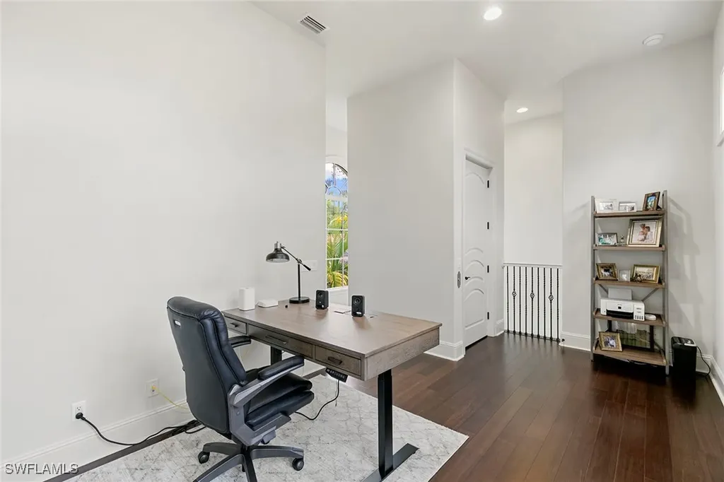 2896 Tiburon Boulevard E Naples FL 34109