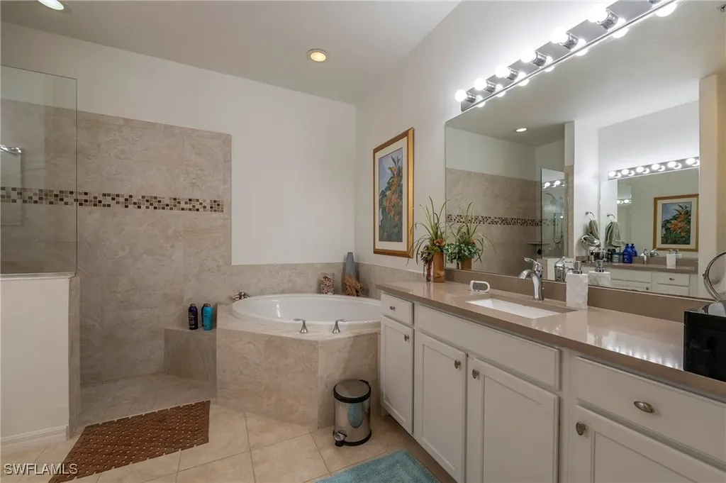 4675 Winged Foot Court Naples FL 34112