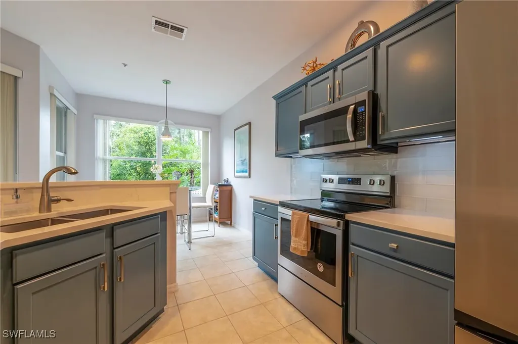 4675 Winged Foot Court Naples FL 34112