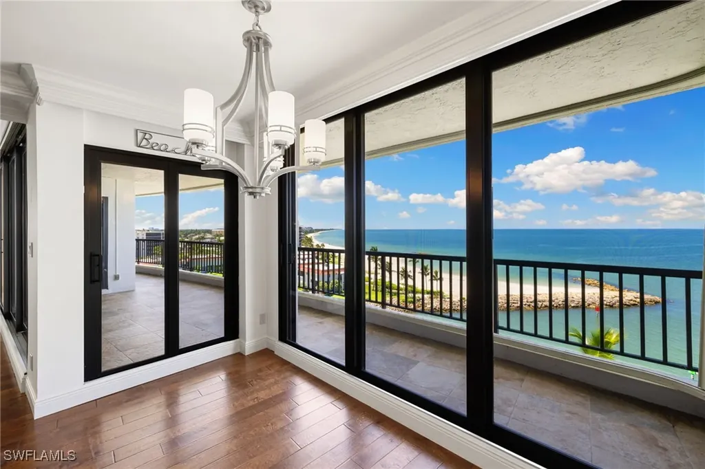 2355 Gulf Shore Boulevard N Naples FL 34103