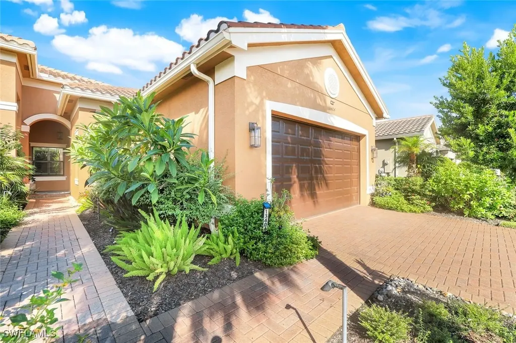 13404 Coronado Drive Naples FL 34109